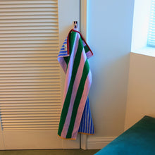 Load image into Gallery viewer, Ultimate in luxury Supima Towel Hotel Quality 3pc set