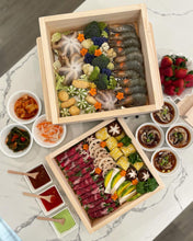 Load image into Gallery viewer, Cypress Wood Steamer inclouded Griddle&lids (Big Size 13.58" * 11.61")