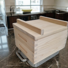 Load image into Gallery viewer, Cypress Wood Steamer inclouded Griddle&lids (Big Size 13.58" * 11.61")