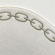 Load image into Gallery viewer, Arte Pelle Oval Placemat with Embroidery Chain OFF-WHITE / GRAY STITCH