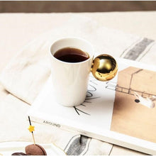 Load image into Gallery viewer, [Lilee] Goldenball mug cup
