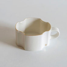 Load image into Gallery viewer, Gold Rim Coffee Cup &amp; Tray Set
